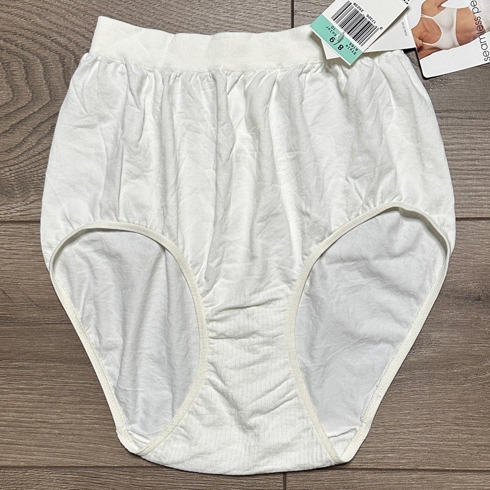 Vintage 90s High Waist Made In USA Seamless Nylon Brief Panty‎ White By Size 8/9